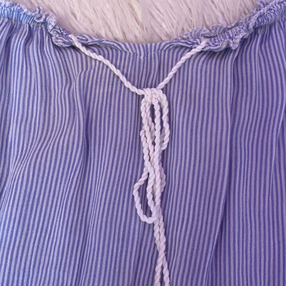 American Eagle Off the Shoulder Striped Top - Picture 2 of 4